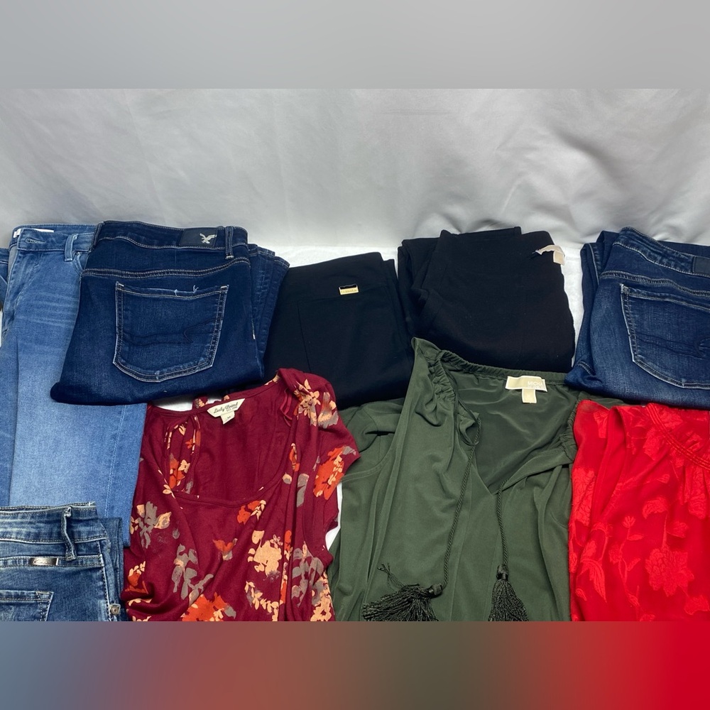 Women’s Bulk Clothing Lot,AE,Michael Kors,lucky Brand,vigoss Mixed Sizes